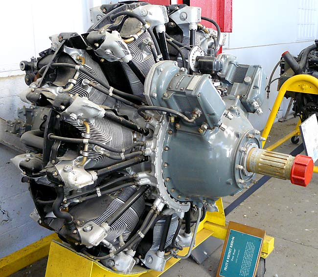 09 Pratt & Whitney R-1830