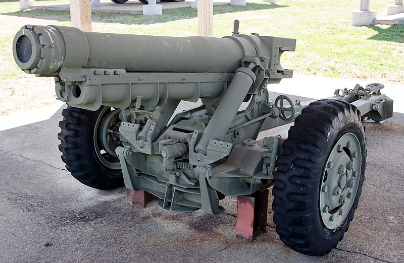 34M3_105mmHowitzer