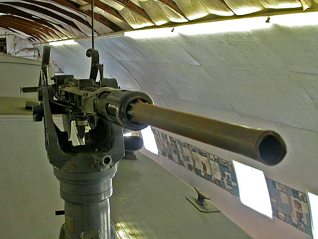 02Oerlikon20MMCannon