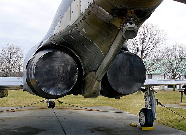 10F4PhantomFauxExhaustNozzl