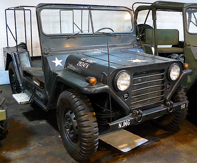 14 Kaiser Utility Truck Jeep