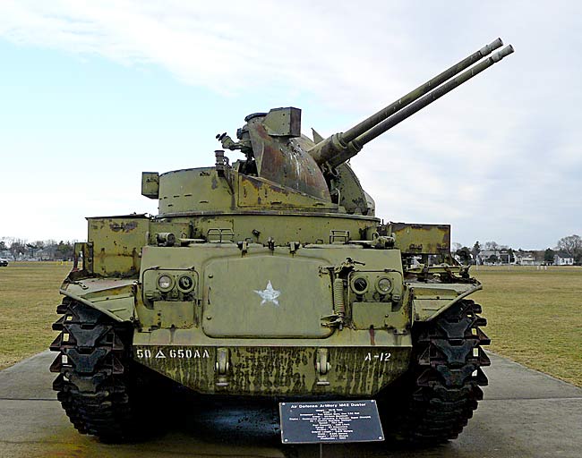 03M42DusterTankFront