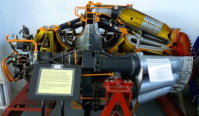 09GEJ33CentrifugalFlowJetEngine