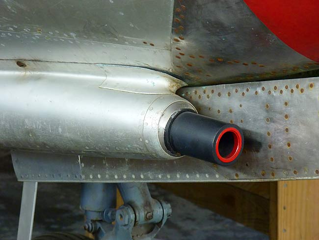 07MiG17NoseCannon