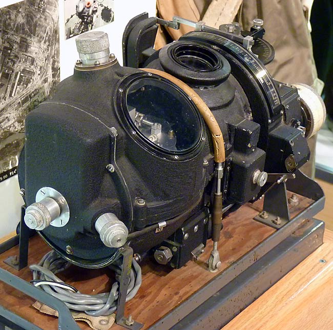 01NordenBombsight