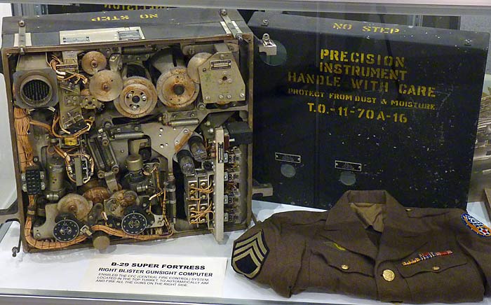 42B29GunsightComputer