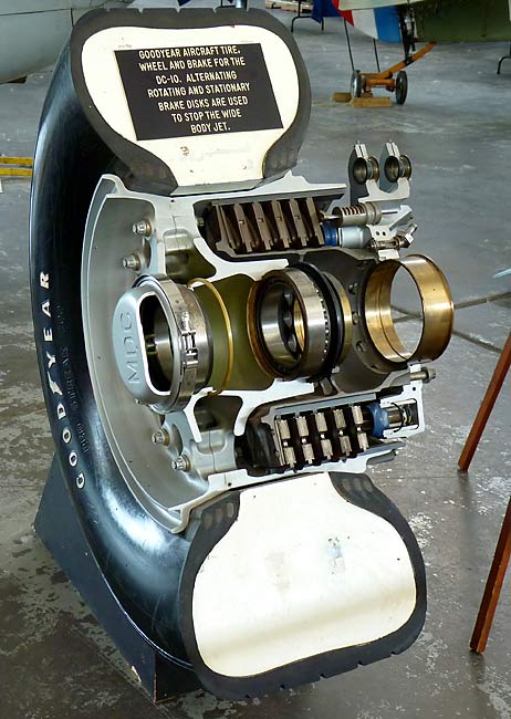 47DC10TireWheelCutaway