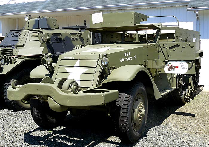 01M2A1Halftrack