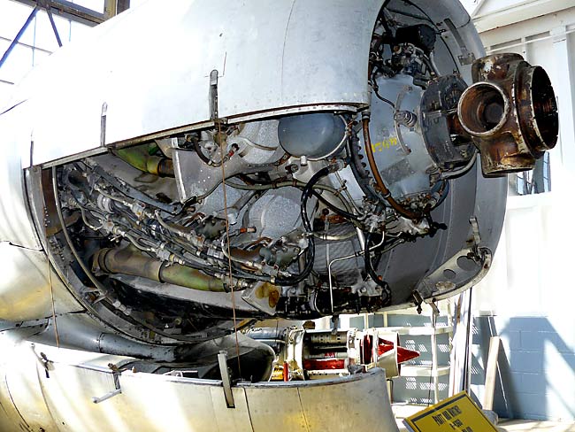 11 Pratt & Whitney R4360 Wasp Major Radial Engine