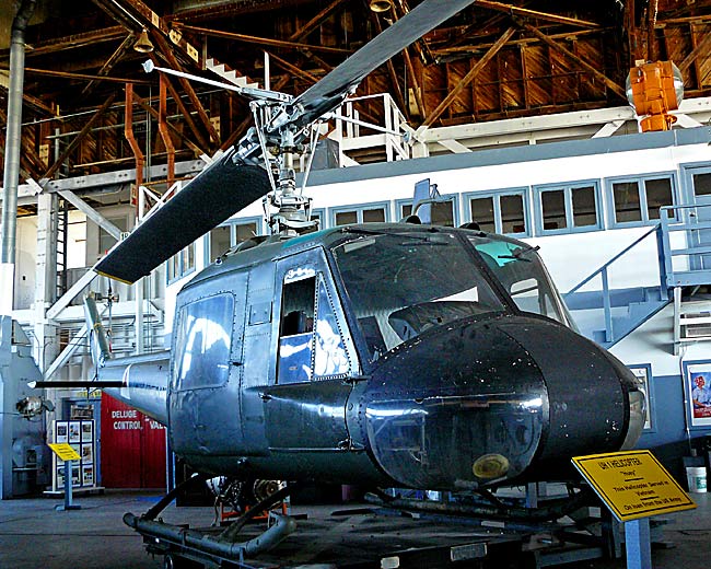 08BellUH1HueyHelicopter