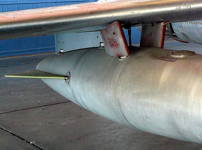 18MiG15DropTank