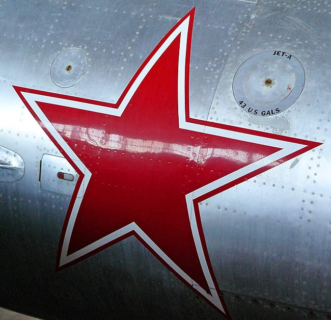 23MiG15RedStar