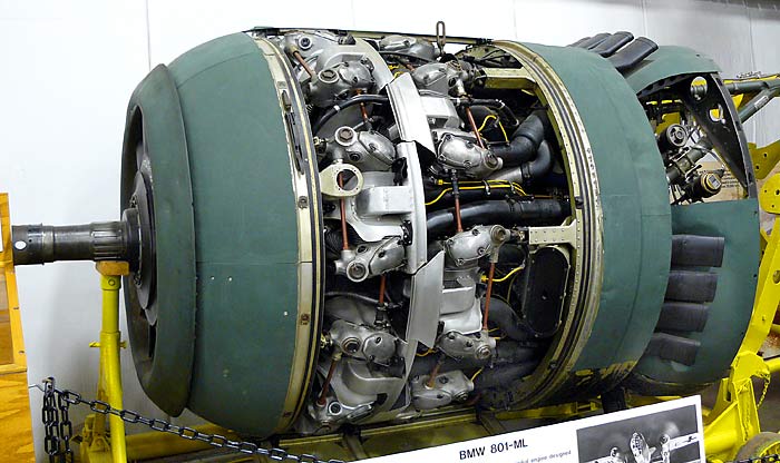 17 BMW 801ML Radial Engine