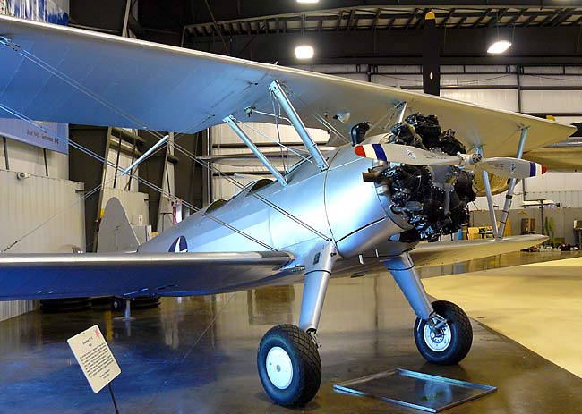 01BoeingStearmanPT17