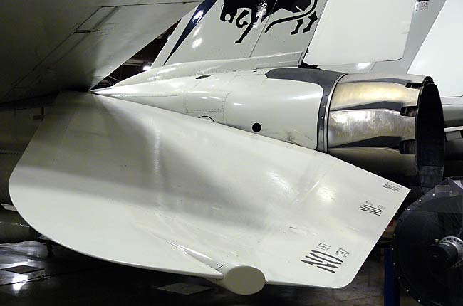 16GrummanF14TomcatTail