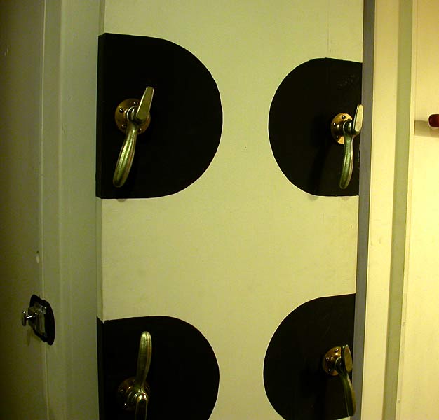 09BulkheadDoor