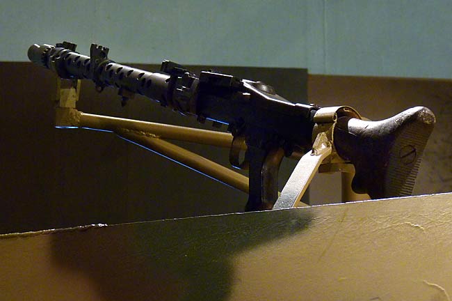 15GermanMG3441MachineGun