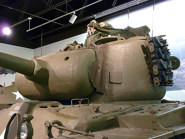 04M26PershingTankTurret