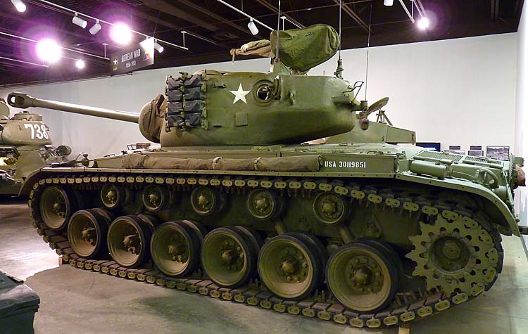 13M26PershingMediumTank