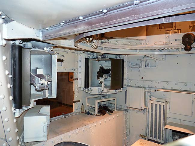 12M2A1TankInterior