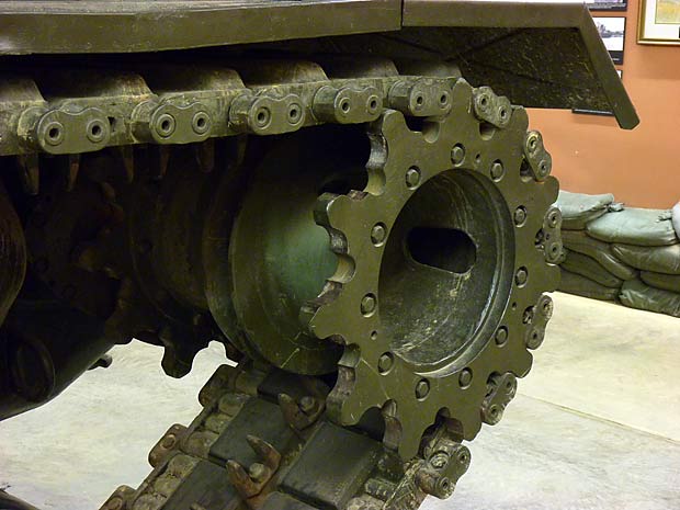 07M48A3TankDriveSprocket