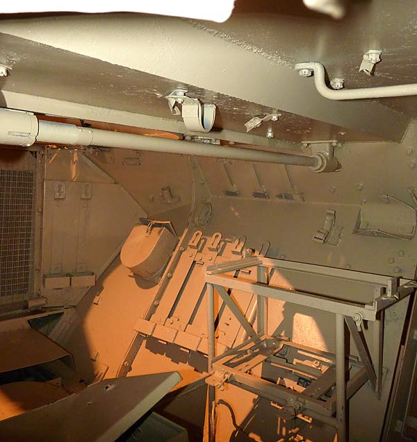 08SdKfz223Interior