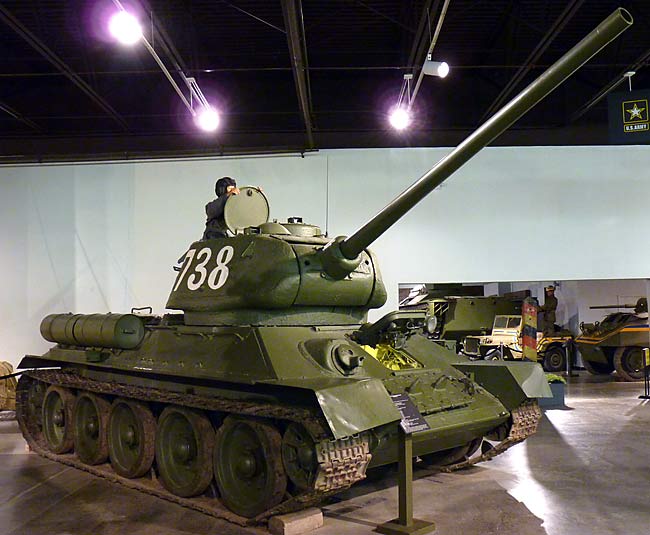 01T34_85MediumTank