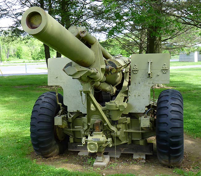 01M114A2TowedHowitzer