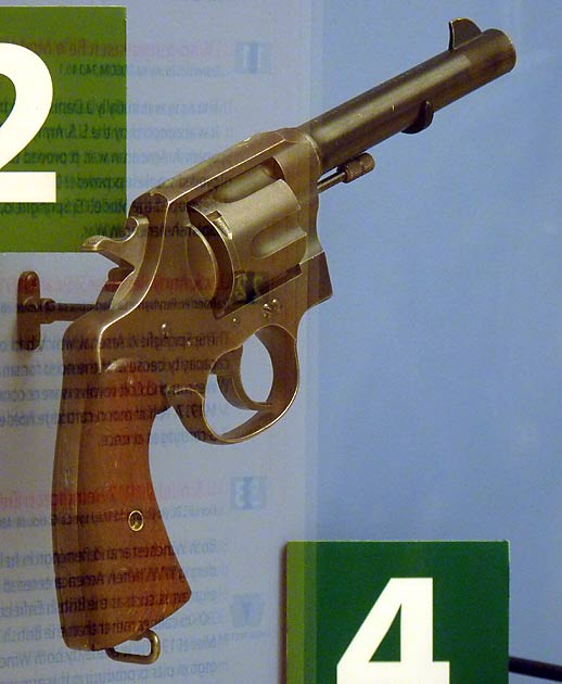 03 M1917 US Army Revolver (Colt)