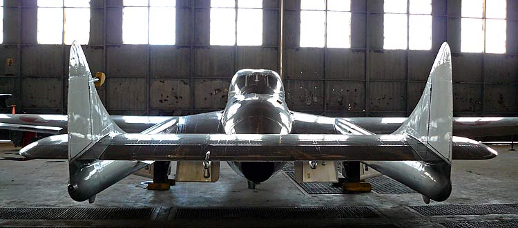 21DeHavillandVampire