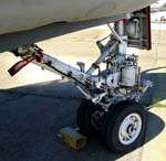 04A6EIntruderNoseGear