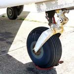 06MiG17NoseGear