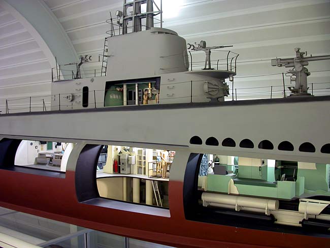 38BalaoModelSubmarine