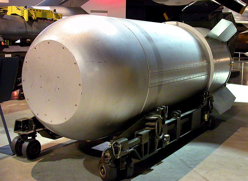 09 MK53 Thermonuclear Bomb