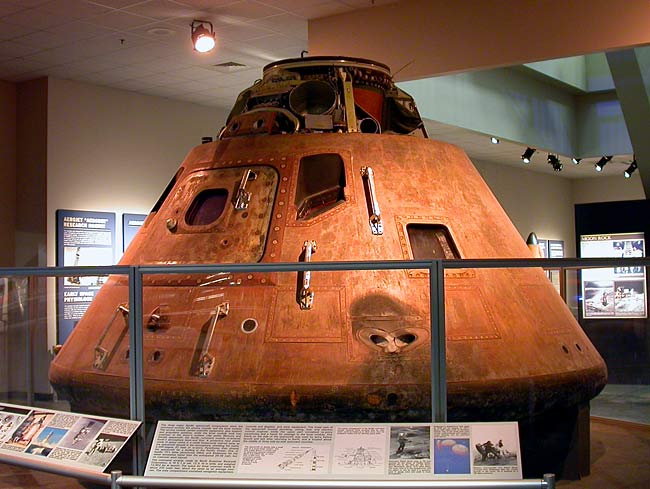 12Apollo15CommandModule