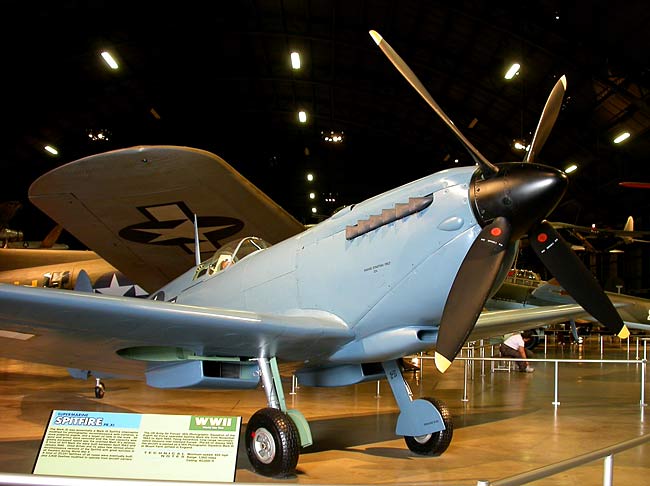 01 Supermarine Spitfire PR.XI