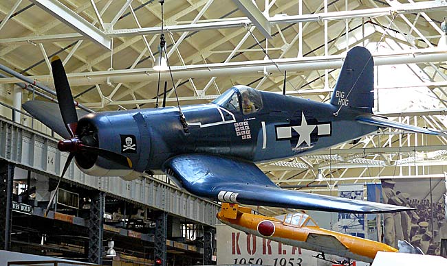 04 F4U Corsair