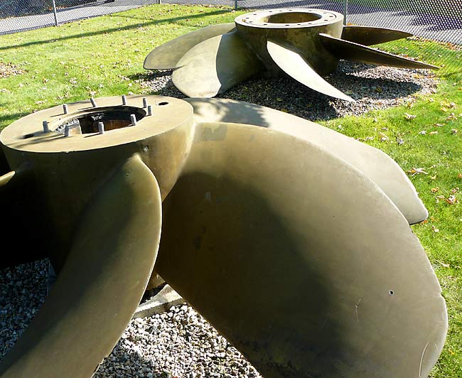 35USSAlbacorePropeller