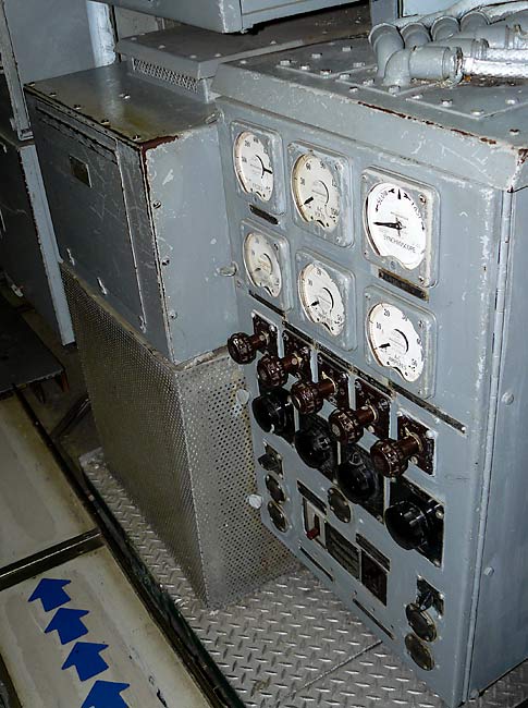 02GeneratorControlPanel