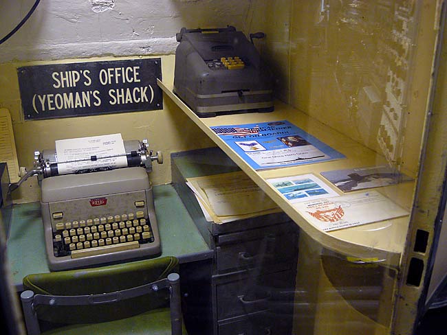 04ShipsOffice