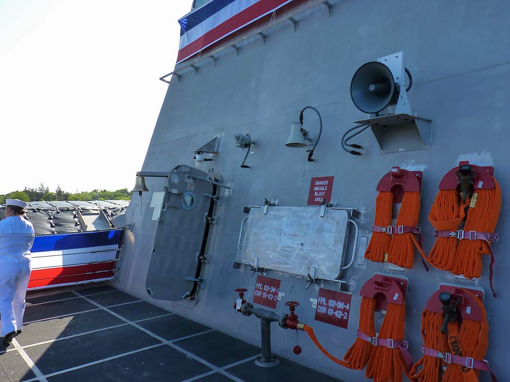 13USSManchesterFlightDeck