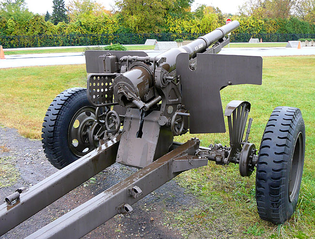 09M1897US75mmFieldGun