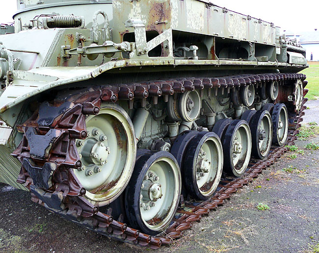 03M42DusterTankTracks