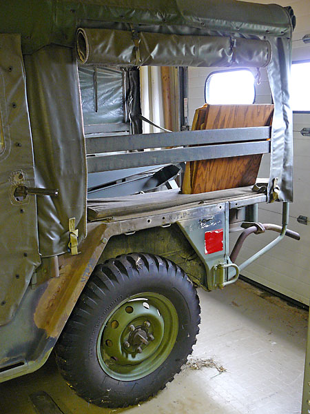 02M718A1TruckAmbulance