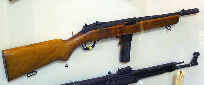 20 US Reising Submachine Gun M50