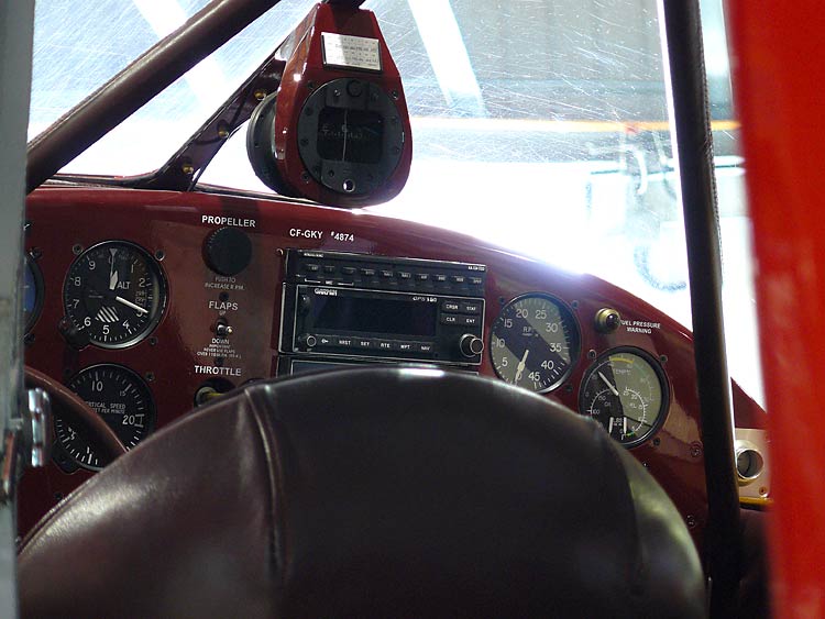 10StaggerwingCockpit