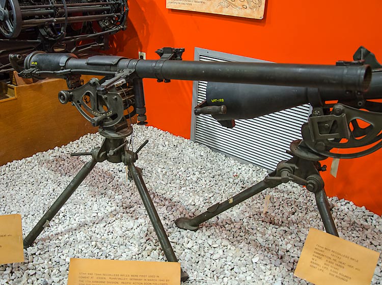 01 M18 57mm Recoilless Rifle