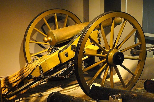 04US12PounderRifledJamesGun