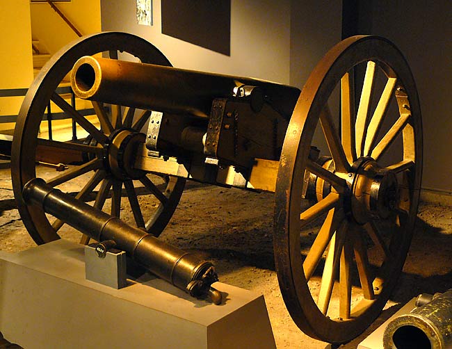 11Confederate12PounderGunHowitzer