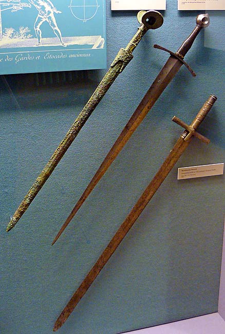 17EarlySwords